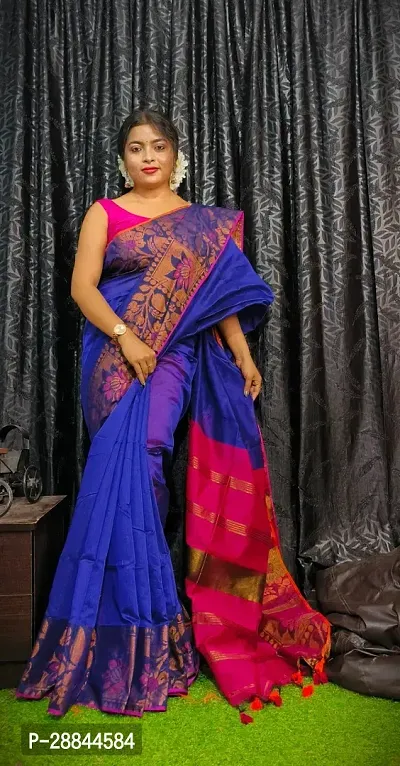 Stylish Blue Cotton Saree with Blouse piece For Women