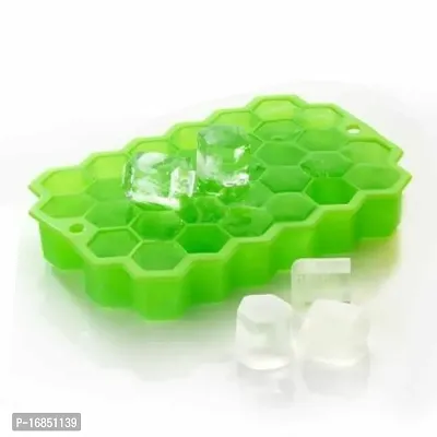 Honeycomb Silicone Ice Cube Tray-32 Compartments (Random Color)-thumb0