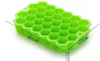 Honeycomb Silicone Ice Cube Tray-32 Compartments (Random Color)-thumb3