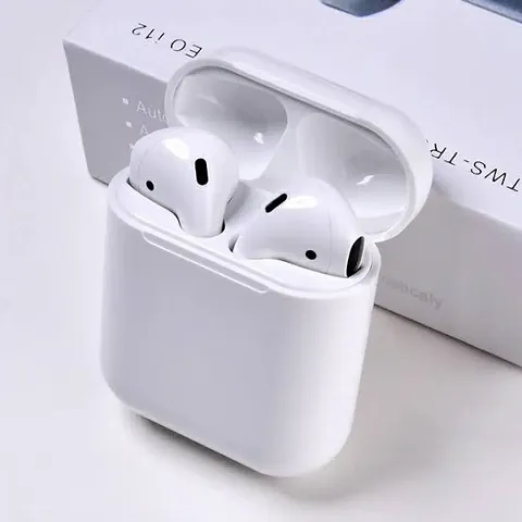 White Truly Wireless Airpods Buds