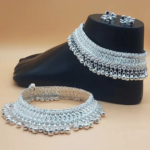 Shimmering Alloy Emerald Anklet For Women