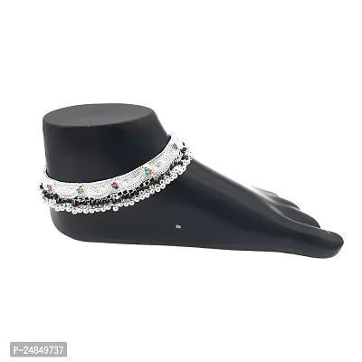 Shimmering Silver Alloy Emerald Anklet For Women