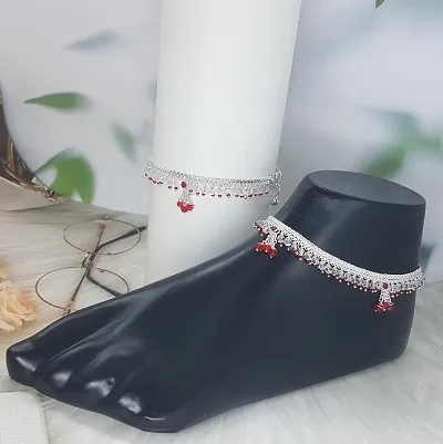 Classy Alloy Emerald Anklet