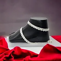 Shimmering Silver Alloy Emerald Anklet For Women-thumb2