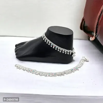 Shimmering Silver Alloy Emerald Anklet For Women-thumb3