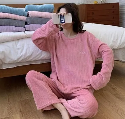 Stylish Pink Wool Self Pattern Lounge Set For Women
