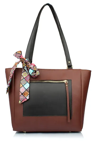 Women's wonderful colour Bag with partitions and front zip pocket