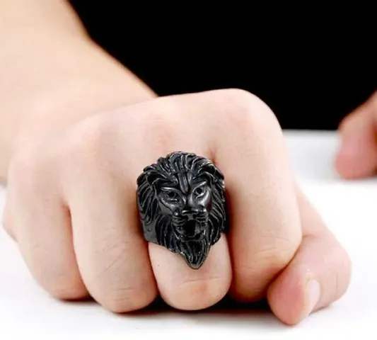 Trendy Designer Men's Ring