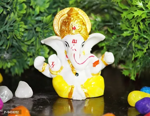 FoAr Angle God Ganesha Car Dashboard Decor Statue | Hindu Idol God Ganesh Ganpati Decor Sculpture