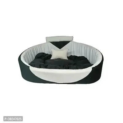 Furry Smile Premium Tringle Mountain Chand Caller With Haddi Bed Sofas  Chairs for Dogs and cat Black White Small Size-thumb0