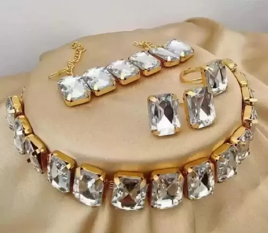 Stylish Alloy Jewellery Set For Women