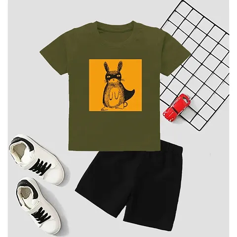 Fabulous Blend T-Shirts with Shorts For Boys