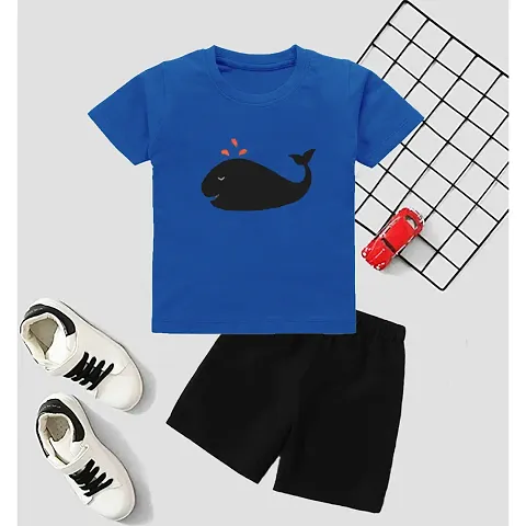 Fabulous Blend T-Shirts with Shorts For Boys