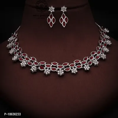 Stylish Silver Necklace With 1 Pair Of Earrings For Women And Girls-thumb0