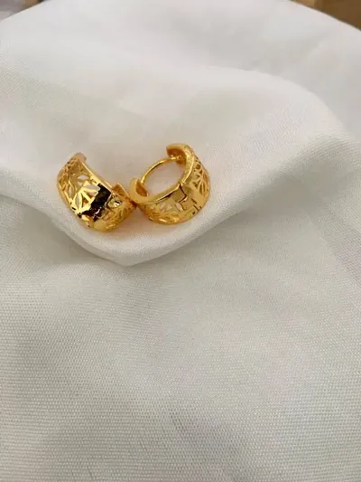 Best Quality Golden Bali With One Pair For Women.