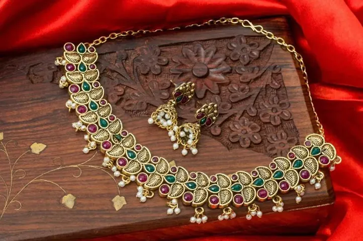 Beautiful Kundan Gold Plated Wedding Jewellery Sets