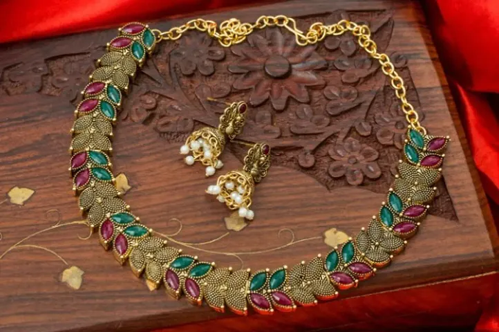 Attractive Fashion Copper Choker Jewellery Set