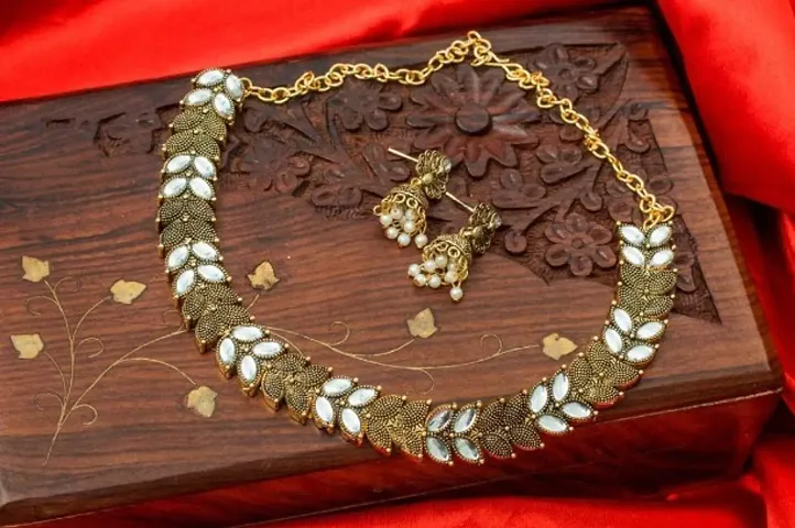 Beautiful Kundan Gold Plated Wedding Jewellery Sets