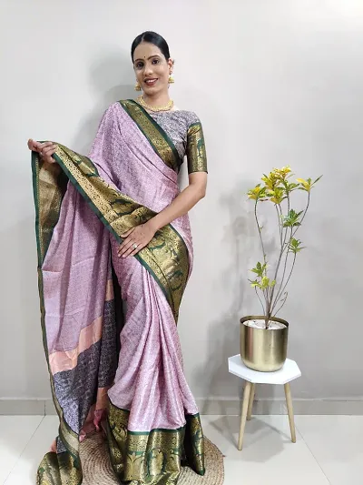 Stylish Crepe Saree With Blouse Piece For Women