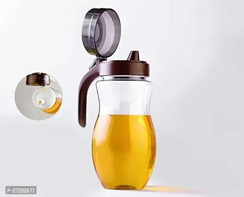 Transparent Plastic Oil Dispenser Handy Oil Pourer With Leak Proof Lid