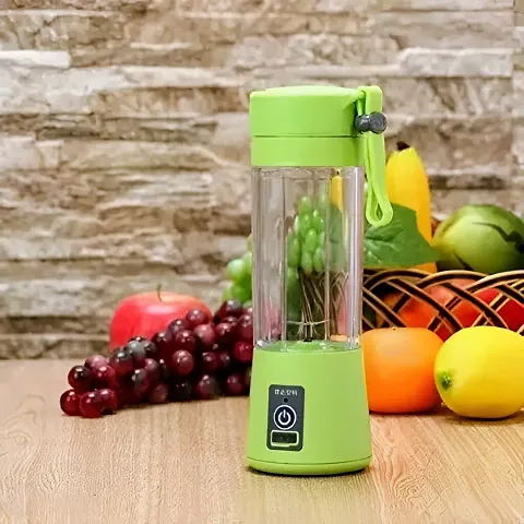 Wireless Rechargeable Mini Automatic Electric Juicer Bottle