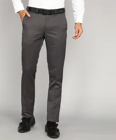 Reliable Cotton Blend Solid Mid-Rise Trousers For Men