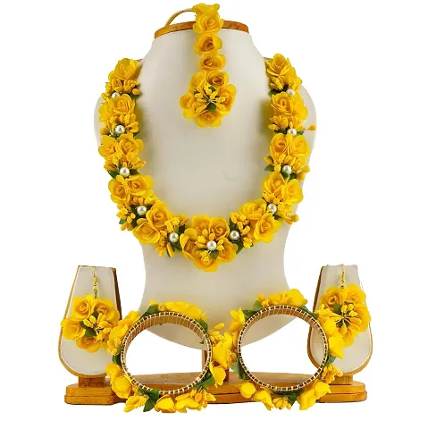 Must Have Jewellery Set 