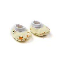 Totkart New Born Baby Caps, Mittens, Socks/Baby Cap Set 0 to 9 Months, Lemon Orange-thumb2