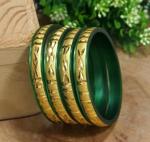 Traditional Style 4 Pc Micro Gold Plated Bangle Set
