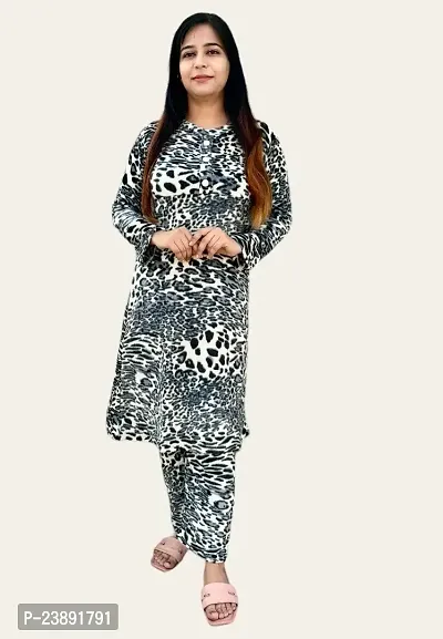 women winter woolen furr night suit