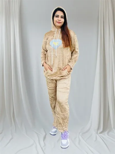 Hot Selling Fleece Night Suits Women's Nightwear 