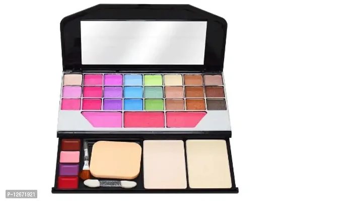 TYA MAKEUP KIT