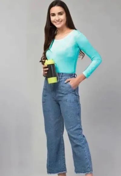 women latest trending jeans