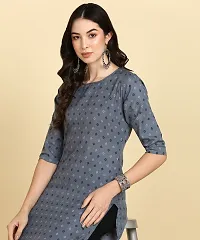 Women Printed Cotton Blend Straight Kurta-thumb1