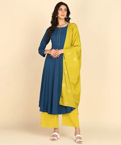 Round kurta With Foil Dupatta Set