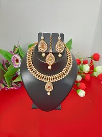 Stylish  Jewellery Set With Mangtika For Women-thumb1