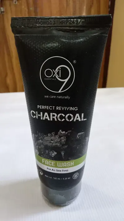 Charcoal face wash - 100 ml