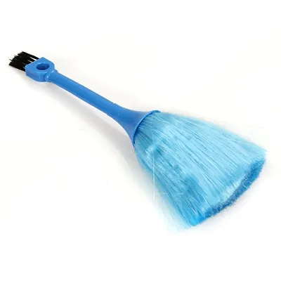 Computer cleaning brush