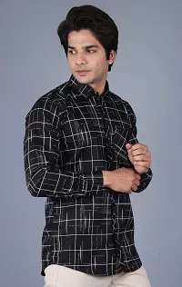 Stylish Black Cotton Checked Casual Shirts For Men-thumb2