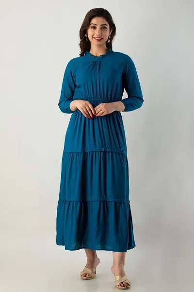 Women Touch Women Solid Gown Kurta