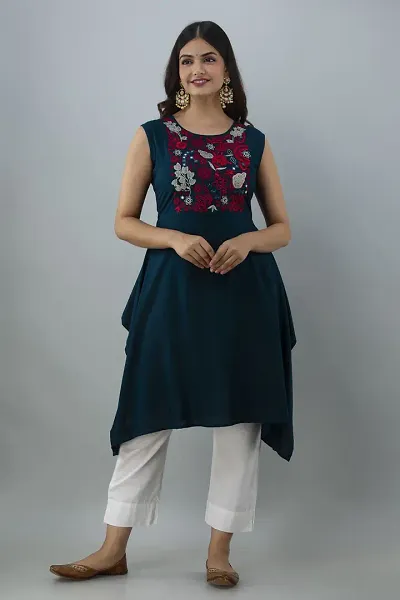 Women Touch Women Embroidered Asymmetric Kurta