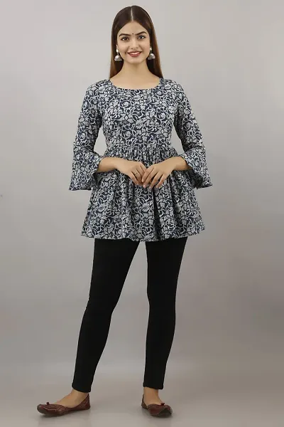 LifeSpan Casual Bell Sleeve Floral Print Women Top