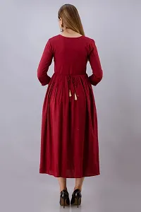 Women Touch Women Embroidered A line Kurta Maroon-thumb3