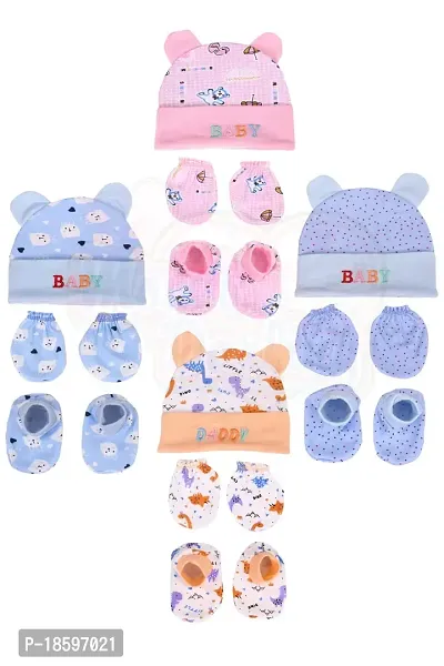 Mom's Darling Cotton Cap, Mittens and Booties for New Born Baby (0-6 Months) - Pack of 4 Pairs| Cotton Cap, Mittens  Booties for Baby boy  Girl 0-6 Months| New Born Baby Products | Baby Shower Gift