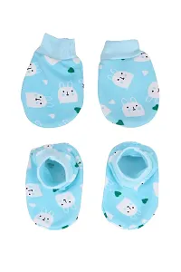MOM'S DARLING Cotton mittens and booties for new born baby (0-6 months)- Pack of 4 pairs | Cotton Gloves with gentle elastic wristbands  booties for baby 0 to 6 months | New born baby products.-thumb4