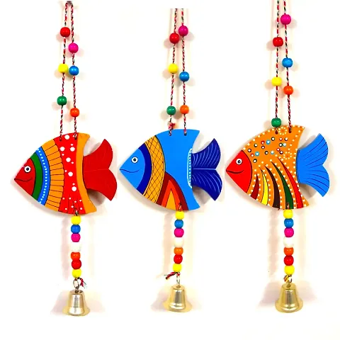 Sohibe Fish Hanging Wall Decor Home Decoration Hand Painted Item for Gift (Pack of 3 Unit)
