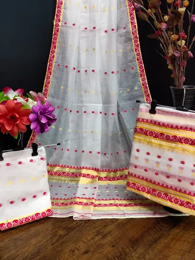Glamorous Cotton Saree with Blouse piece 