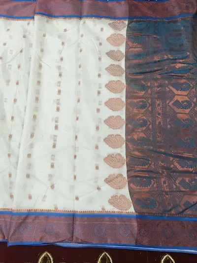 Glamorous Art Silk Saree with Blouse piece 