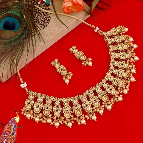 Modern Golden Alloy Pearl Choker Jewellery Set