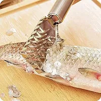 Fish Scale Scraper Fish Scaler Sawtooth Scale Descaler Scraper Cleaner Fish Scales Brush Shaver Remover Scale Knife Peeler Skin Peeler Fish Tools Kitchen (Pack - 1)-thumb3